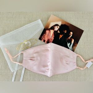 Honeylux Silk Face Mask NWOT Pink 22 Momme Mulberry Adjustable
